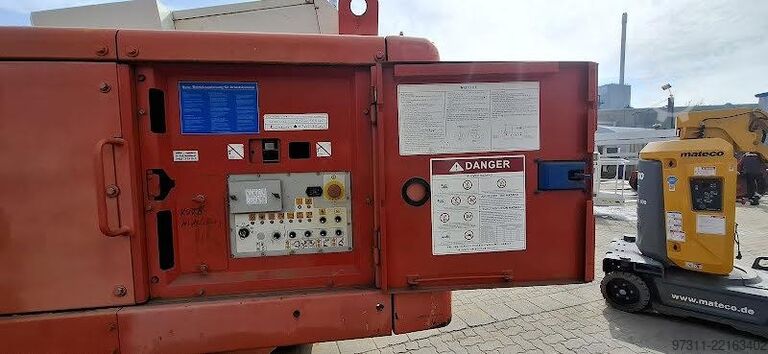 Telescopic boom lift Aichi SR21AJ