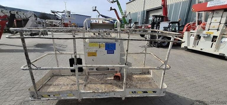 Telescopic boom lift Aichi SR21AJ