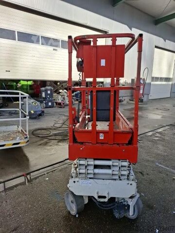 Scissor lift Genie GS-1532