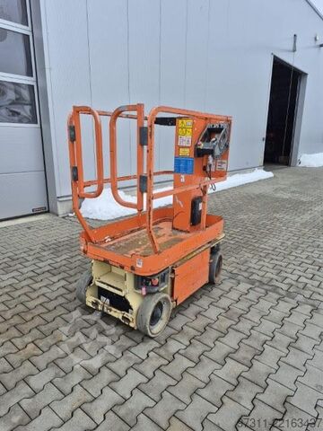 Aerial platform JLG 1230ES