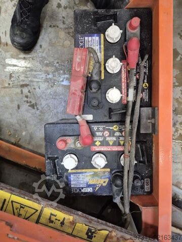 Aerial platform JLG 1230ES