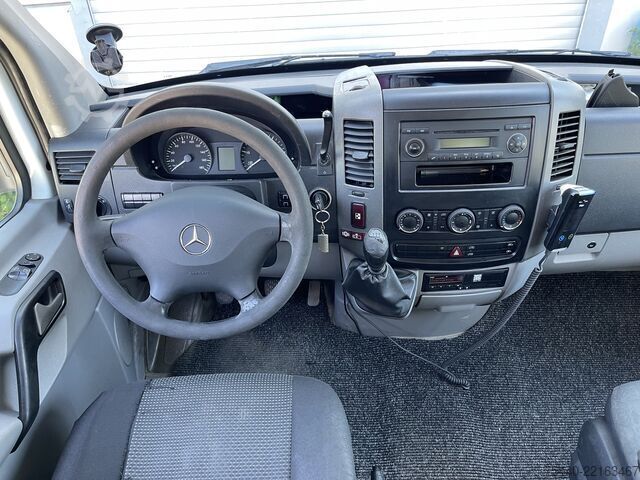 Kleinbus Mercedes-Benz Sprinter 516 Transfer - Euro5 - 23 seats
