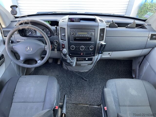 Kleinbus Mercedes-Benz Sprinter 516 Transfer - Euro5 - 23 seats
