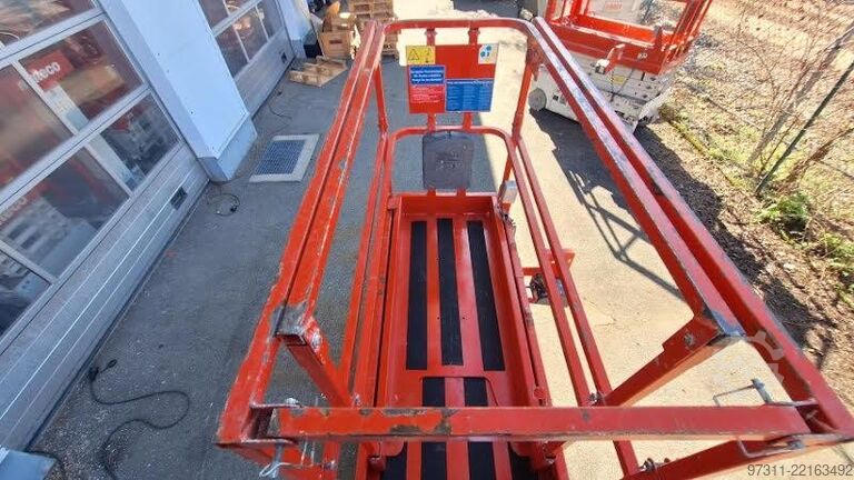 Scissor lift Genie GS-1932