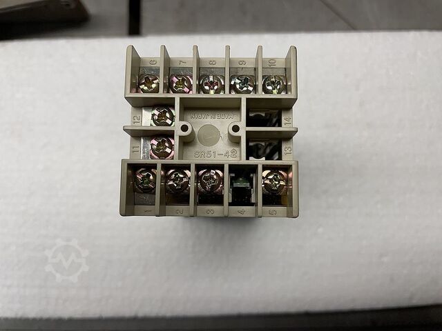 Temperature controller Shimaden SR71-8Y1-1C