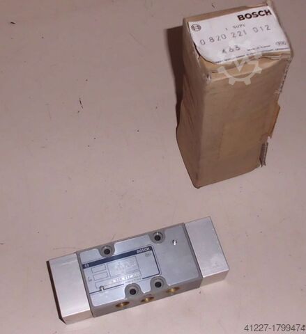 5/3 way valve Bosch 0 820 221 012