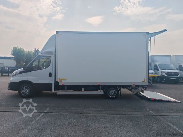 Box van IVECO Daily 35S18 Koffer + LBW Navi/ACC Tempomat