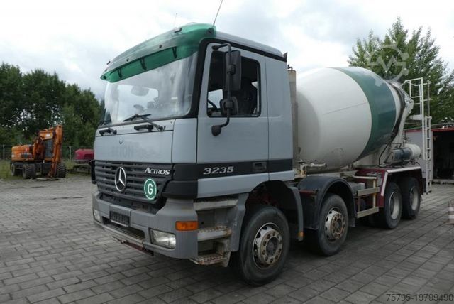 Betonmischer LKW MERCEDES-BENZ Actros 3235 B 8x4 Betonmischer Stetter 9m³ -Deut