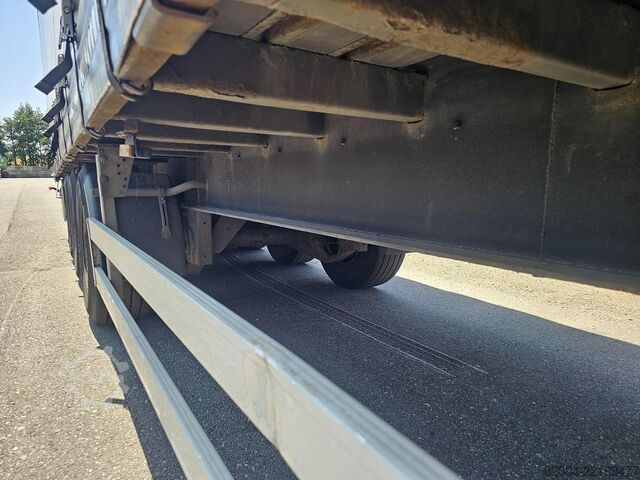 2004 PACTON T3 001 /3 axle curtainsider /saf disc/ apk tuv/13-03-2027. PACTON T3 001 /3 axle curtainsider /saf disc/ apk tuv/...