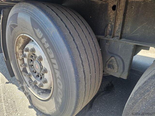 2004 PACTON T3 001 /3 axle curtainsider /saf disc/ apk tuv/13-03-2027. PACTON T3 001 /3 axle curtainsider /saf disc/ apk tuv/...