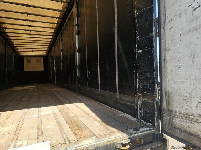 Vorhang seitlich PACTON T3 001 /3 axle curtainsider /saf disc/ apk tuv/...