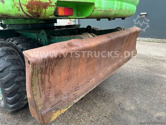 Mobile excavator KOMATSU PW 150ES-6K Mobilbagger Bj.2002