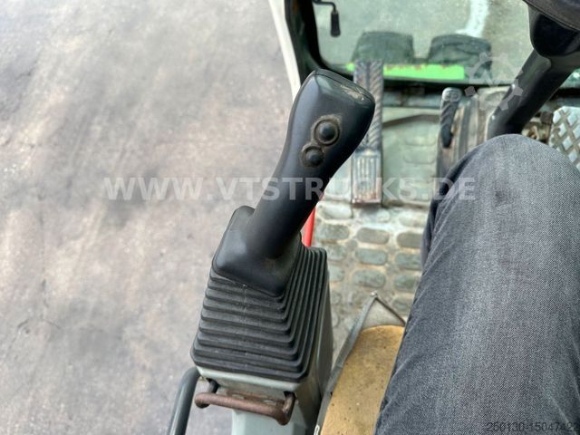 Mobile excavator KOMATSU PW 150ES-6K Mobilbagger Bj.2002