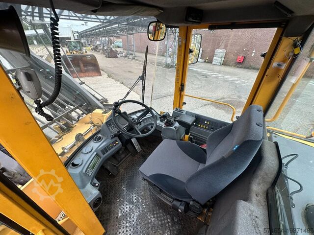 Log loader Volvo L180 C High Lift