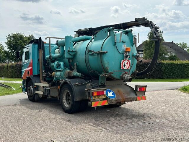 Saugfahrzeug DAF CF 75.250 WITH RAVO KZ7082/150 VACUUM / CHANNEL...