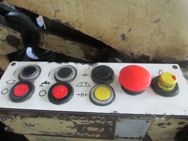 Hacksaw WMW SgB 400  