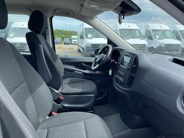 Minibus MERCEDES-BENZ Vito 114 CDI TOURER PRO/NAVI/AUTOMATIK/TEMPOMAT/