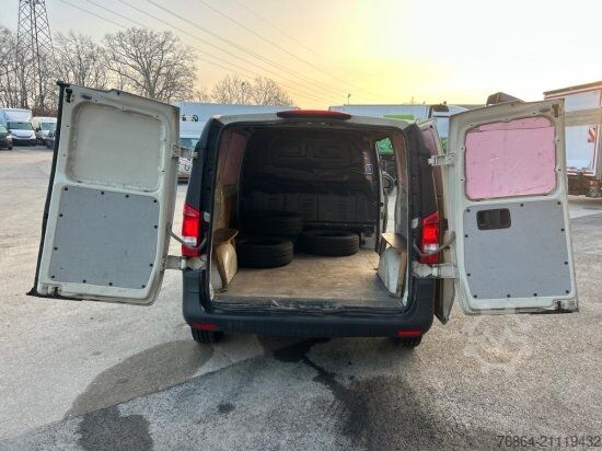 Panel van MERCEDES-BENZ VITO 110 KASTENWAGEN L1H1