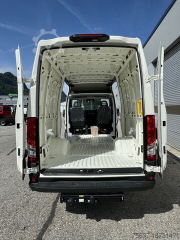 Panel van Iveco DAILY 50 C 18H A8 V-H2 4x4 AX 3520L GV5*