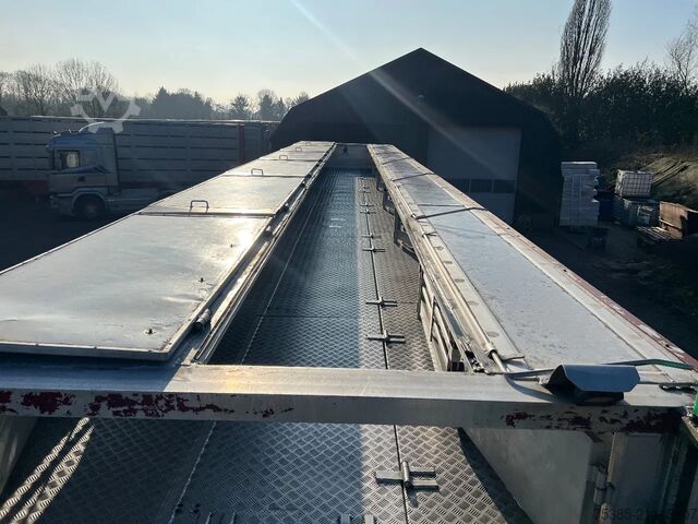Viehtransport Berdex Newnion 4 stock livestock Type2 liftaxle 2