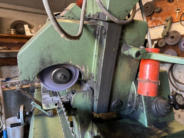 Sharpening machine for gang saw blades RIVO R200GA