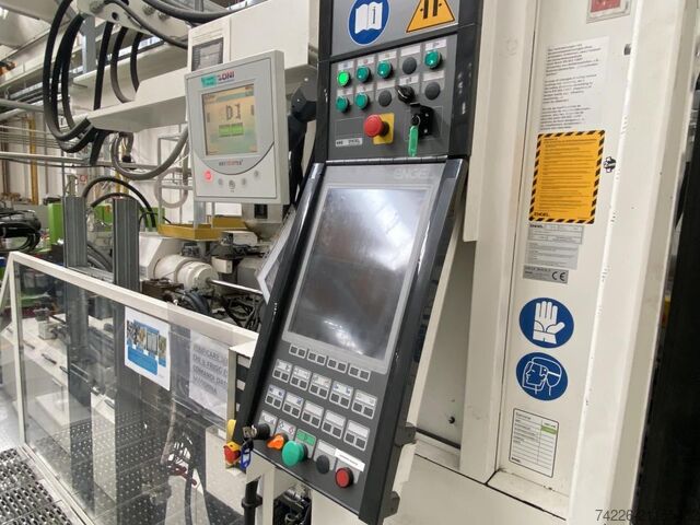 Spritzgießmaschine ENGEL 