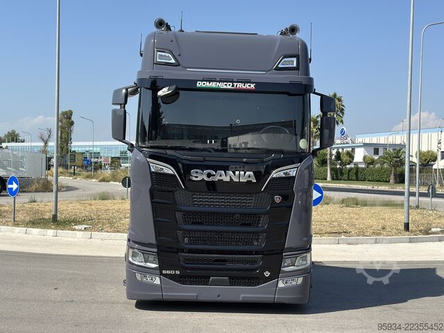 Standard tractor unit SCANIA 660 S