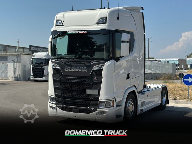 Standard tractor unit SCANIA 650 S