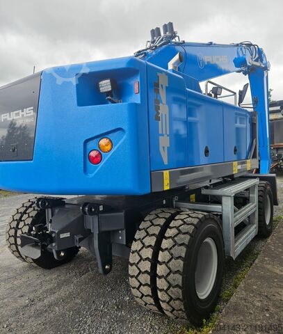 Umschlagbagger Fuchs MHL434F Timber