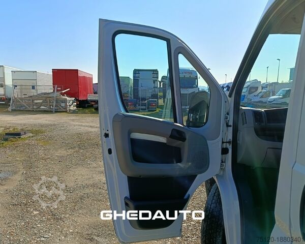 Minibus PEUGEOT Boxer II 333 2006 - boxer 333 3.0 hdi 160cv L3H2