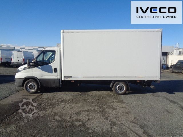 Transporter mit Koffer IVECO DAILY 35S16 - 4100
