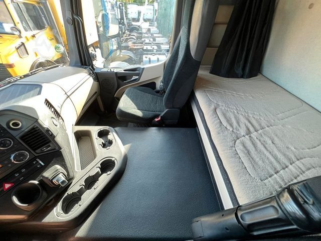 Standard SZM MERCEDES-BENZ Actros 1843 4x2 Eu6 Retarder Hydraulik