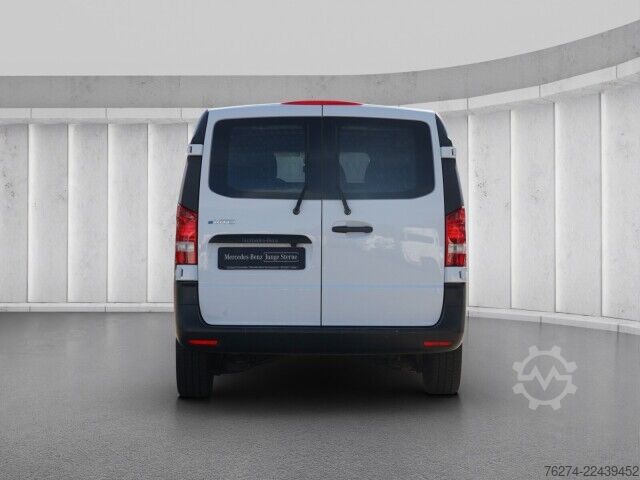 Panel van Mercedes-Benz eVito 111 Kasten Lang