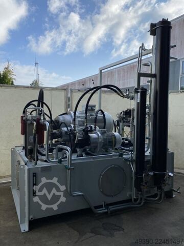 Hydraulikaggregat mit Hydraulikpumpe mit 3 Motoreinheiten bis 90 kW, bis 350 bar, Hydraulik Aggregat PARKER PV180, PV046, PV016, T6CC, AP180EM, A4ES0
