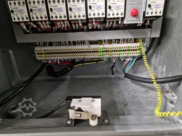 Universalfräsmaschine Rogi WM6336