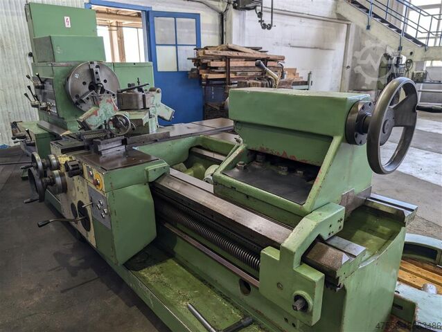 Heavy Duty Lathe TOS SUS 80