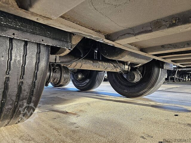 Kühl-/Tiefkühltransport SCHMITZ N/A