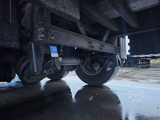 Sliding tarpaulins SCHMITZ COIL MULDE