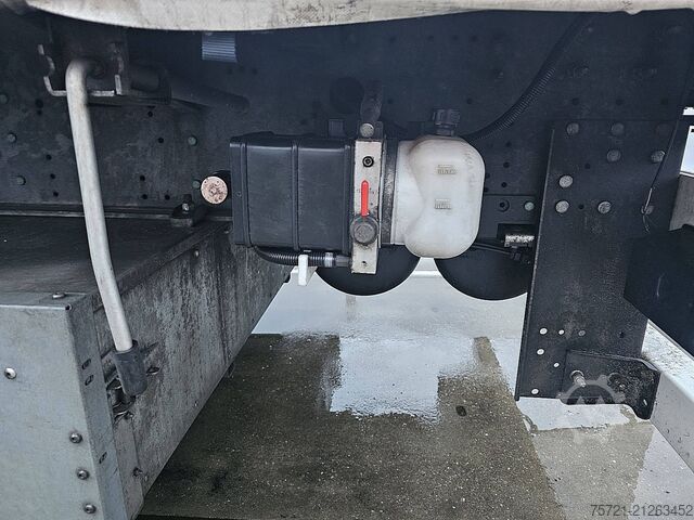 Sliding tarpaulins SCHMITZ COIL MULDE