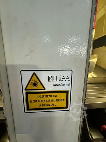 Vertikales Bearbeitungszentrum Hedelius RS 80 K 2300