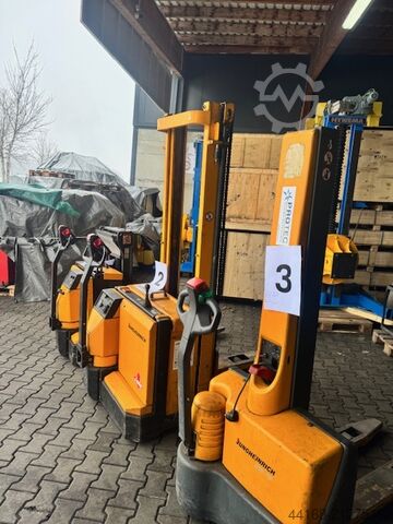 Ameise,Elektrostapler,Gabelstapler 3 Stück Jungheinrich Paketpreis 3600.-€ Stapler