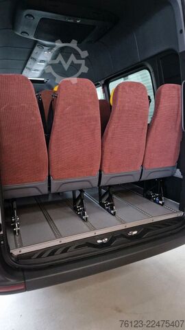 Minibus MERCEDES-BENZ 517 Sprinter Lord Light 22 Sitzer Lagerfahrzeug