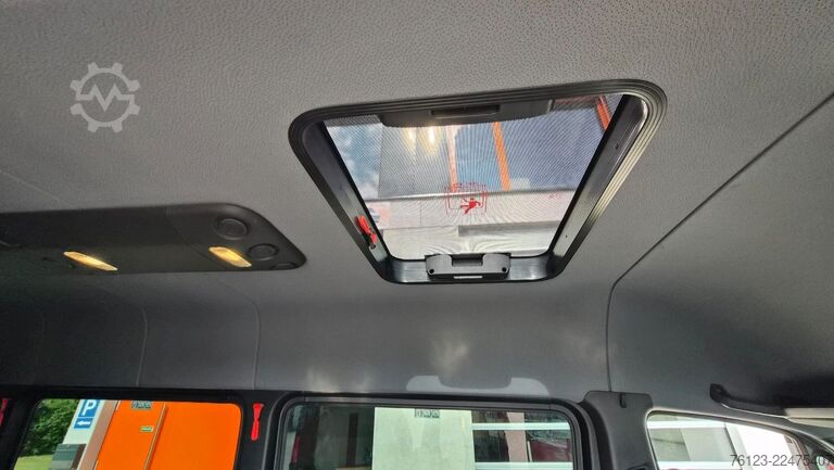 Minibus MERCEDES-BENZ 517 Sprinter Lord Light 22 Sitzer Lagerfahrzeug