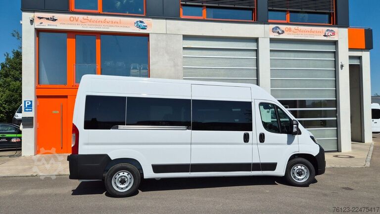 High top van PEUGEOT Boxer  Hochraum 9 Sitzer L3H2 verglast BlueHDi