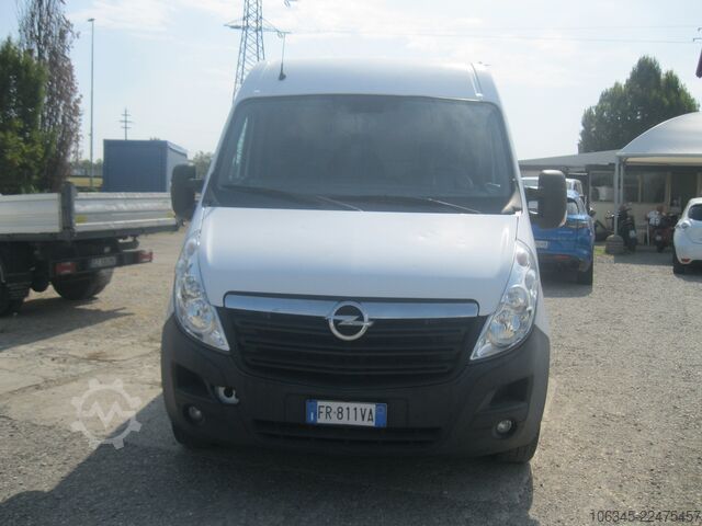 High top van Opel Movano B