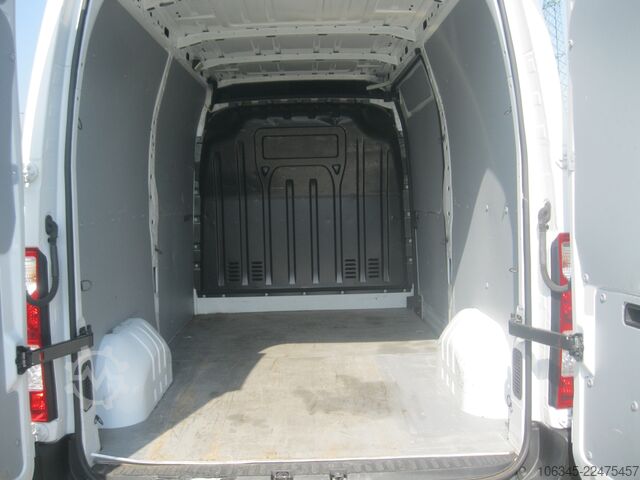 High top van Opel Movano B