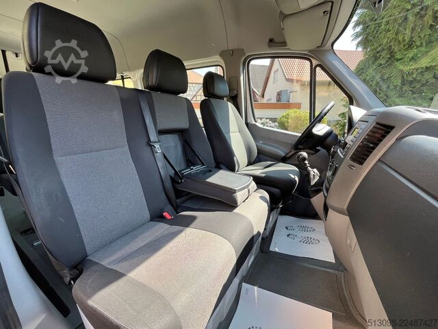 Kleinbus VW CRAFTER 9 SITZER KLIMA HECKANTRIEB HECKLIFT