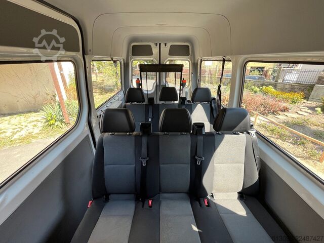 Kleinbus VW CRAFTER 9 SITZER KLIMA HECKANTRIEB HECKLIFT