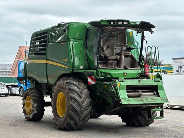 Mähdrescher John Deere WT56/T560HM Mähdrescher *verunfallt*