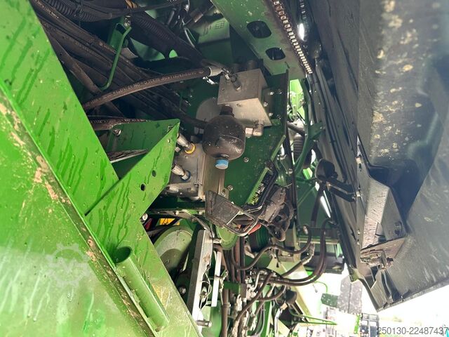 Mähdrescher John Deere WT56/T560HM Mähdrescher *verunfallt*